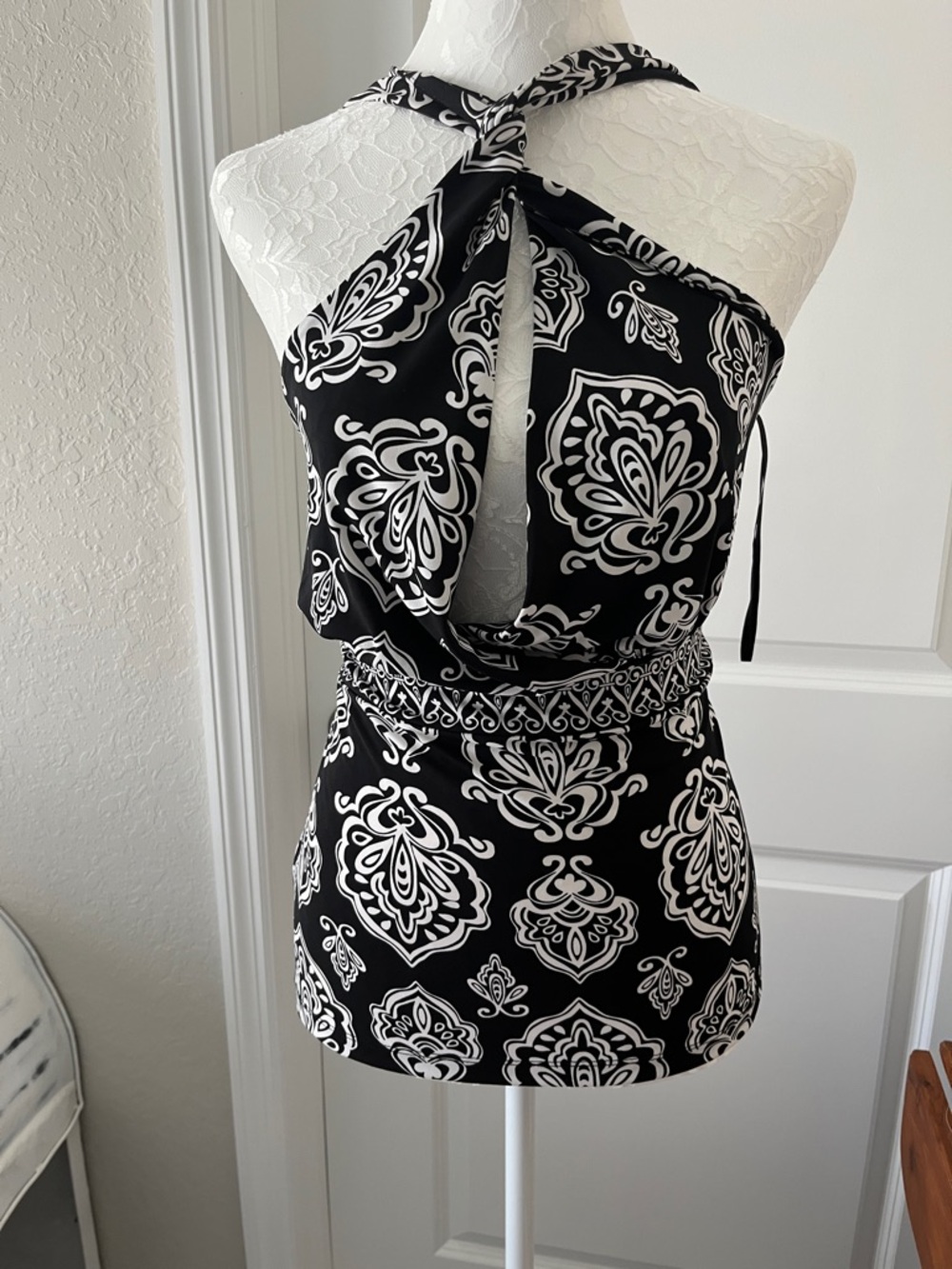 White House Black Market Signature Knits Black and White Paisley Halter Top